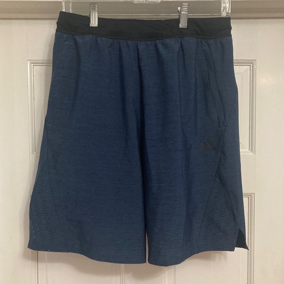 Adidas Training Shorts - Picture 2 of 5